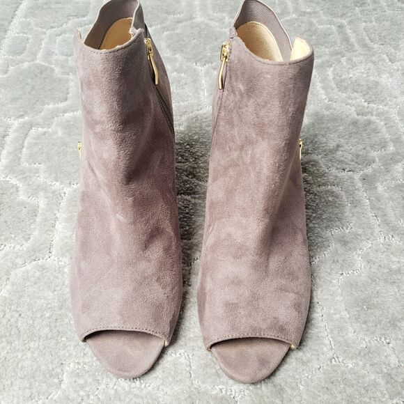 Liz Claiborne SOLSTICE Ankle Boots Womens Size 11M beigy gray peep toe heels - Picture 7 of 14